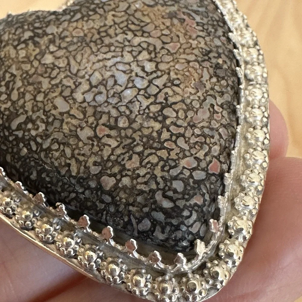 Artisan Heart Ring 8.75 Adjust Fossil Dino Gembone 925 Sterling‎ 27.8g USA Made